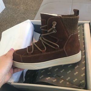 Cougar shoes